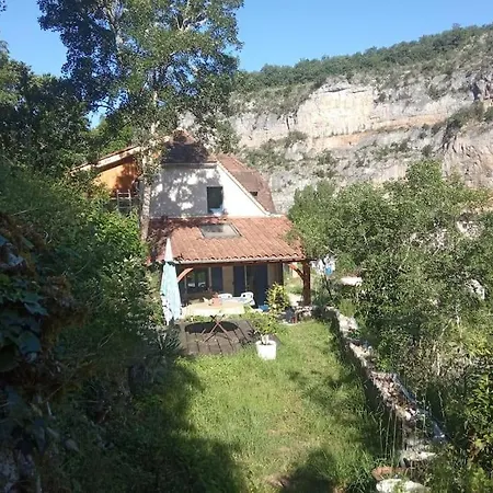 Tatil Evi Maisonnette Dans Un Ecrin De Pierre Et De Verdure Cabrerets