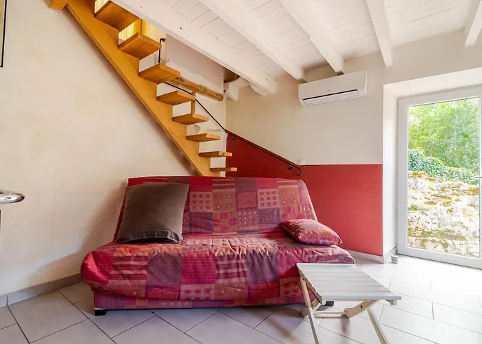 בית נופש Maisonnette Dans Un Ecrin De Pierre Et De Verdure